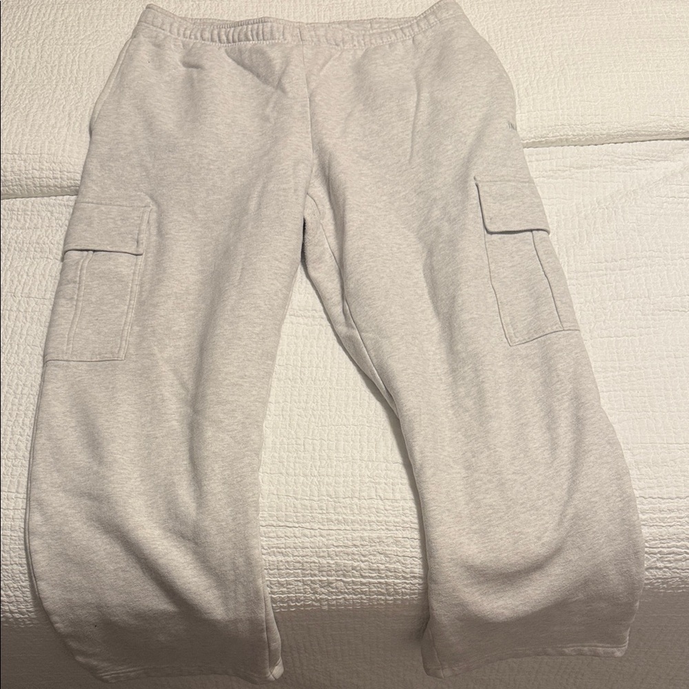 Aritzia TNA Light Gray Cargo Sweatpants